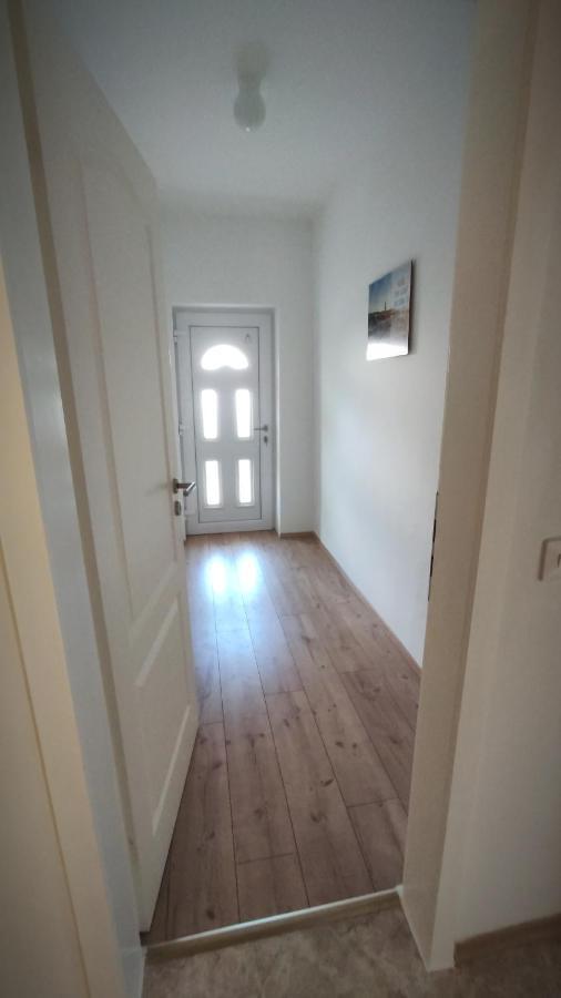 Monteur Unterkunft Gaestewohnung Ferienwohnung - Haus Huth Freigericht Exteriör bild